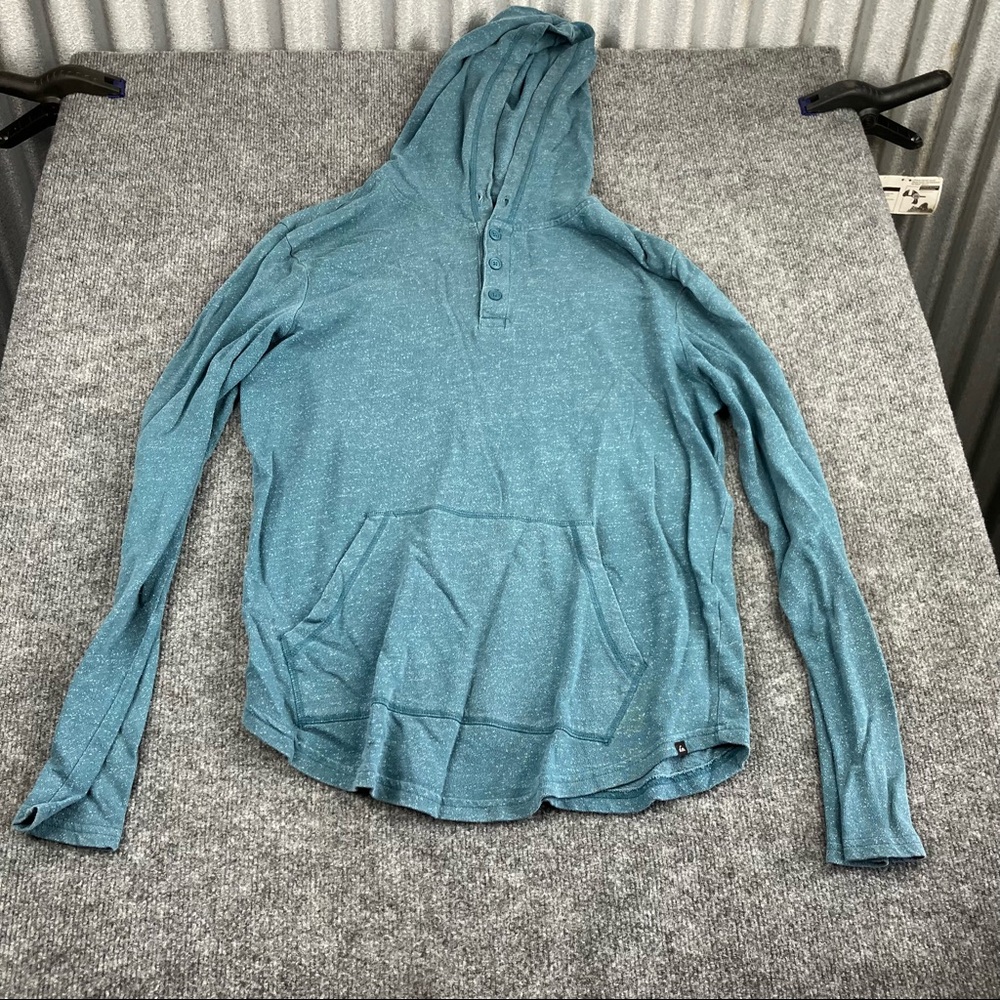 Quicksilver women’s Hoodie sweater green size medium